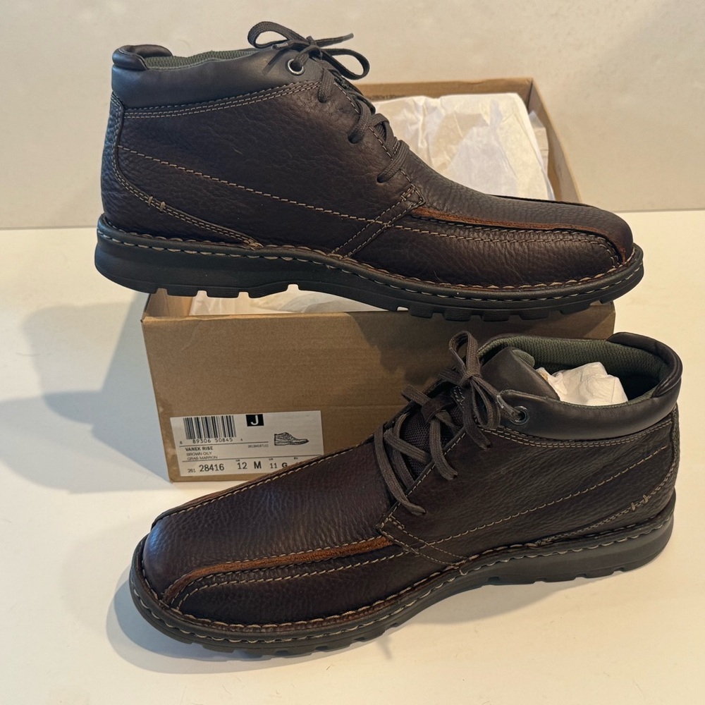 Men's Brown Leather Ankle Boots Clarks Vanek Rise Size 12 NEW